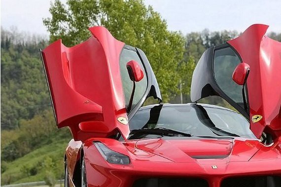 个性的车门打开方式 是为了美观，还是另有含义？