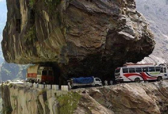 最危险的十大公路，喀喇昆仑公路也在其中