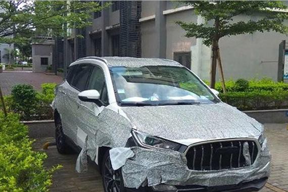 玛莎拉蒂也中招？ 众泰新款SUV谍照曝光