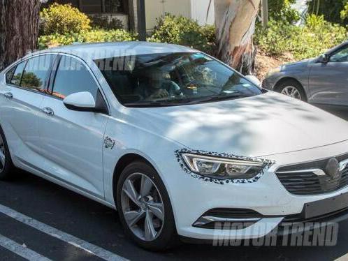 3.6L高功版发动机 君威GS海外疑似谍照