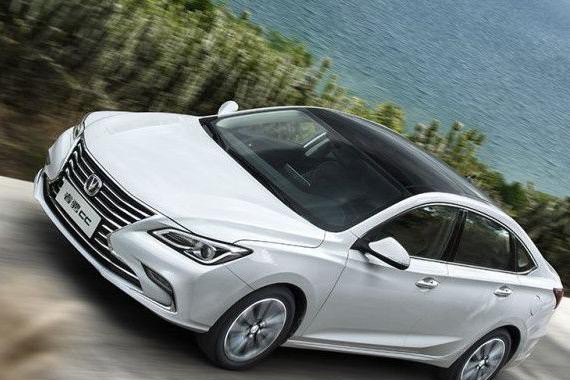 吉利博瑞最美国产车名头不保，新国产旗舰发布