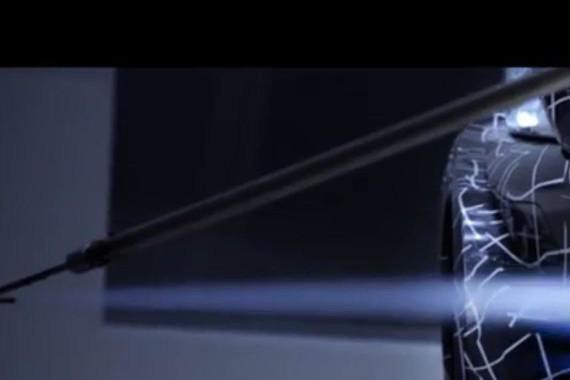 宝马i8 Roadster官方预告首发 有望9月亮相