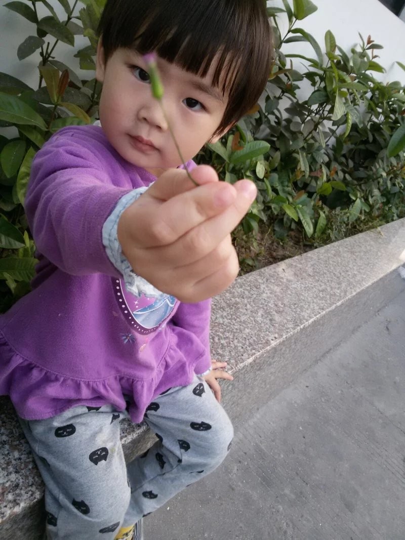 请不要再跟孩子开这些所谓的玩笑,孩子承受不来!