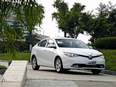 7.79万起，这台“英伦范”平民轿跑，大部分人不认识