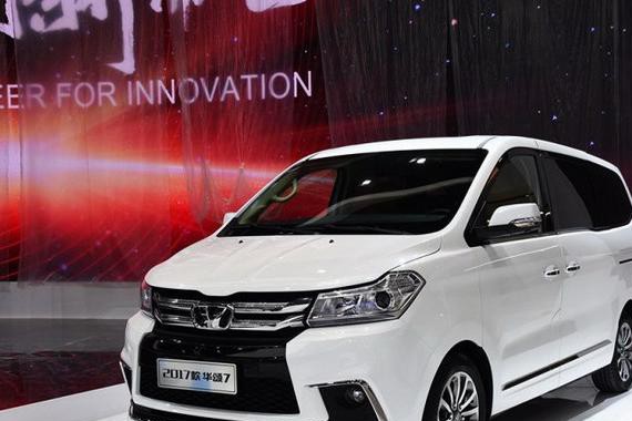 比亚迪又出超跑，造型牛过兰博基尼，三十万加混动