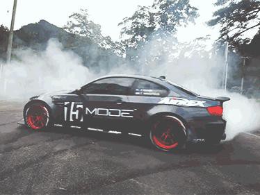 如果没有颜值，你拿什么来让她上你的车？