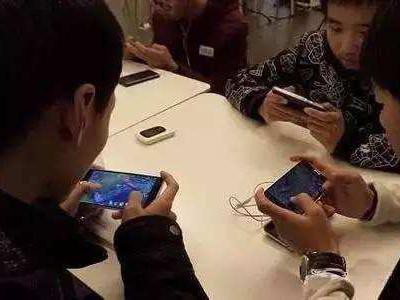 下半年车市是“荣耀”还“农药”, 就看你们啦