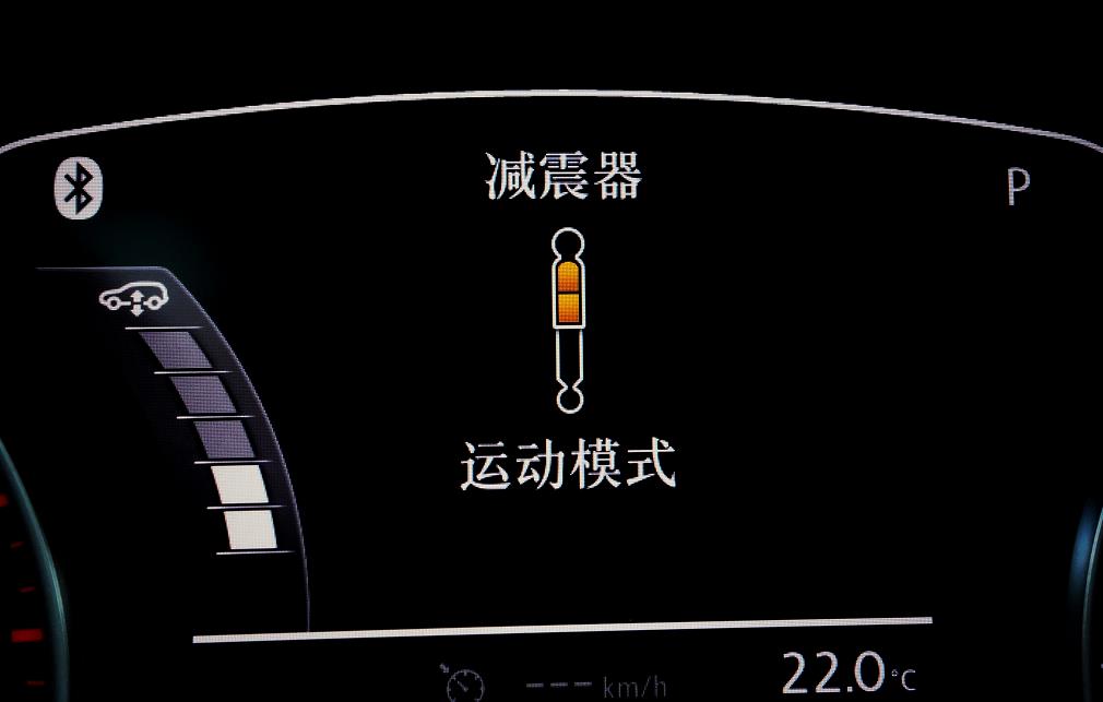 西域之旅,你或许需要一位这样的伴侣