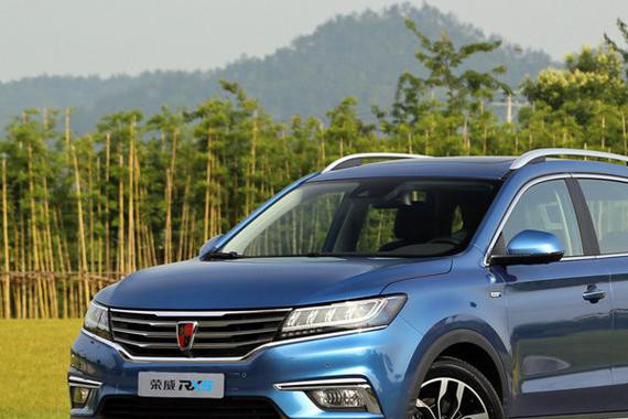 荣威RX5放大招 升级超大全景天窗送1G流量