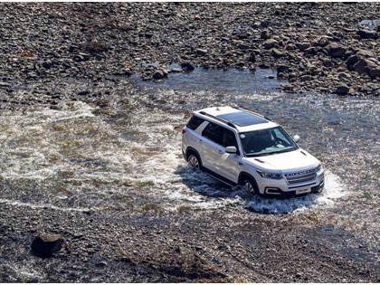 如果贝尔来中国录制荒野求生，这SUV肯定是他的首选