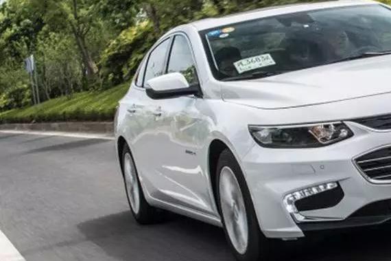 4.2L/100km，国内最省油合资大轿车，现在优惠3万多