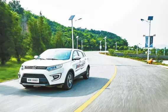 江铃汽车两次被打脸，驭胜S330真的能“驭天下”？