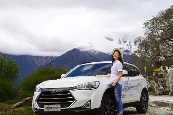 强敌环伺下，瑞风S7如何杀出一条生路？