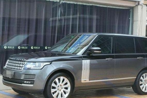 破产老总甩卖揽胜豪车抵债，看完价格后摸了摸口袋