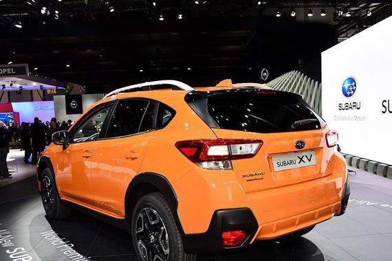 年轻范儿、斯巴鲁跨界车，20万好过丰田逸致