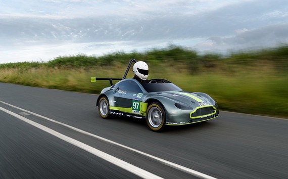 没发动机的超跑 看阿斯顿·马丁肥皂盒车