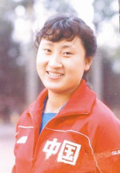 中国女排历任队长，惠若琪颜值担当，她任期长达八年