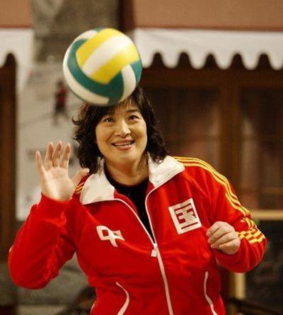 中国女排历任队长，惠若琪颜值担当，她任期长达八年
