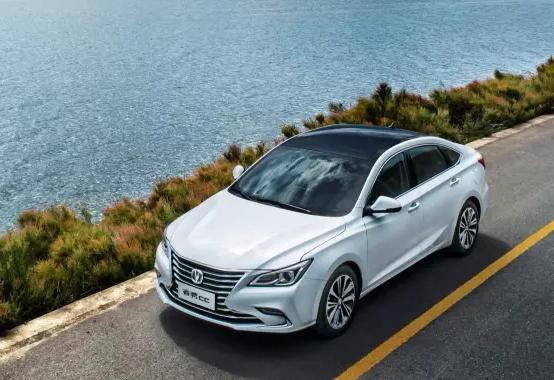 10万级国产“旗舰”轿车即将上市，雷克萨斯见了都怕