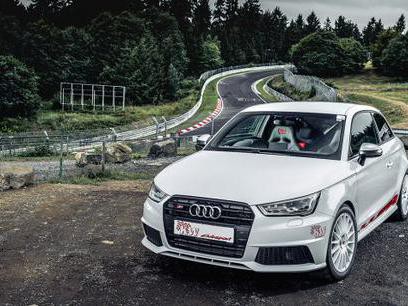 KW改装的奥迪S1演示车