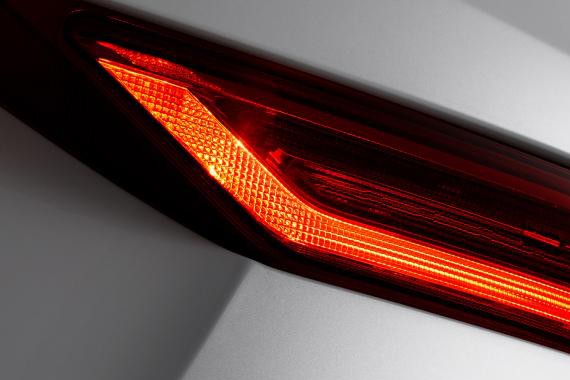 沃尔沃新 XC60 北极星登场，但它和前作不太一样