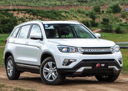 CS75领衔销量回暖，长安“中考”守住半程冠军