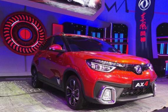 实拍东风风神AX4，小型SUV最潮车型诞生