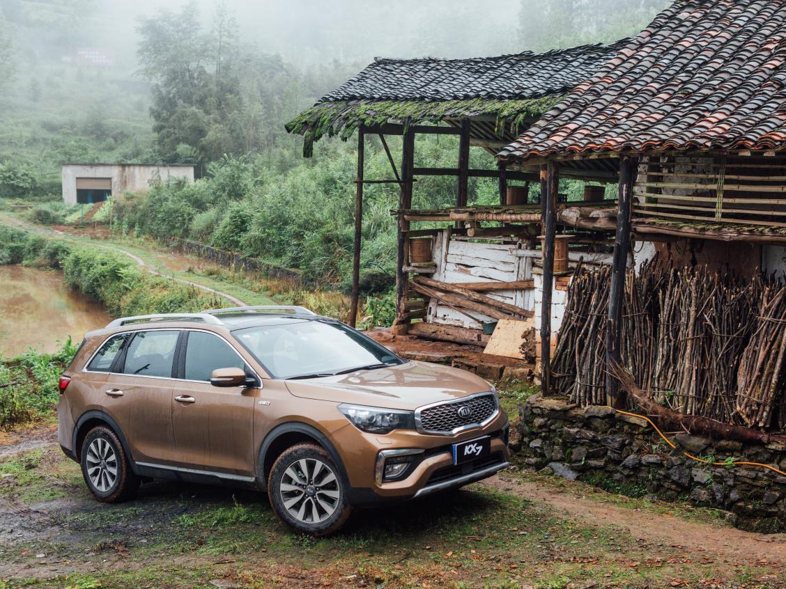 用一次山城之旅告诉你，起亚KX7的真7座