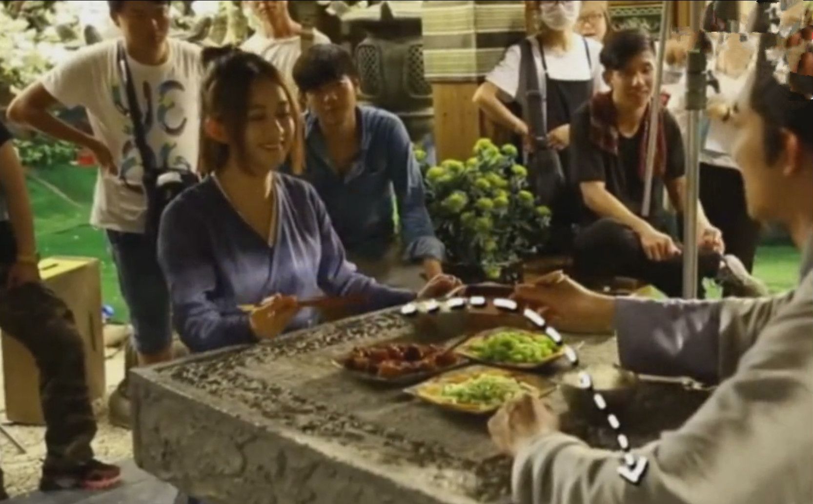 楚乔传幕后花絮:林更新抢不过赵丽颖,耍性子不