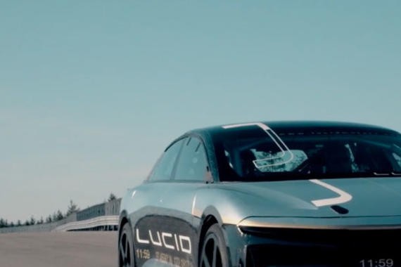 极速378公里/时 Lucid Air刷新电动汽车速度纪录