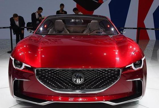 这国产车比大众CC美十倍，12万起还买凌渡真过时