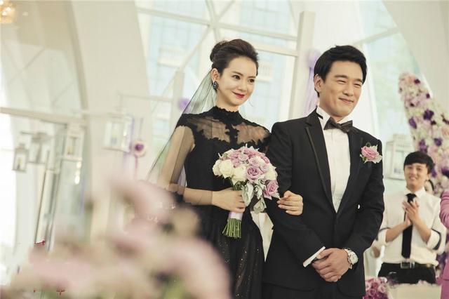 蒋介石后代结婚，为啥穿黑婚纱黑西装？客人都穿黑衣