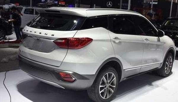 进口的品质卖6万,堪比宝马内饰,标配全景天窗+ESP