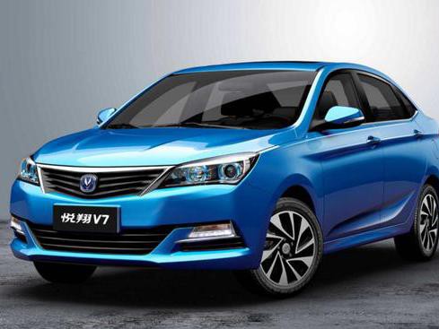 7万元什么轿车值得买？为什么首选必须是长安悦翔V7