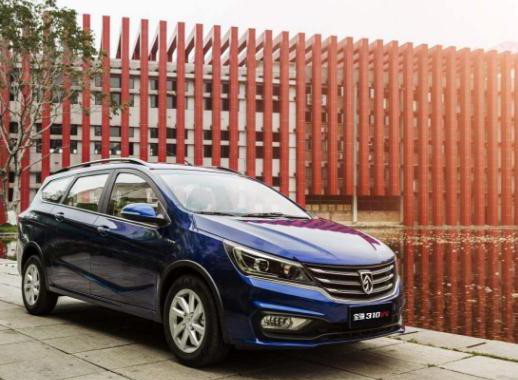 这台车比哈弗H6还长半米，竟然只要4万元！