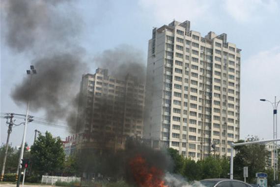 滨州天气太热车都自燃了 夏天车主必须注意这些