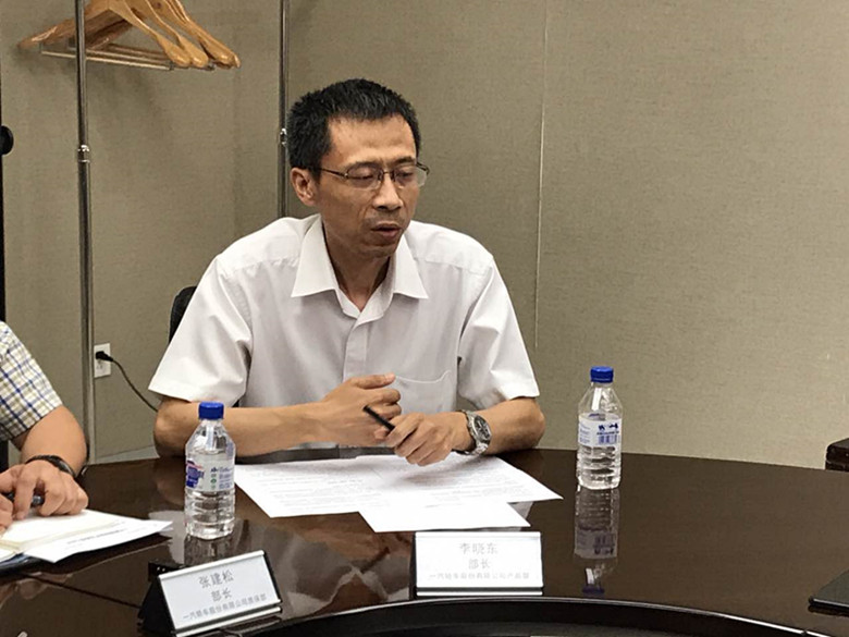 品牌向上更重要,中国汽车新媒体联盟走进一汽奔腾