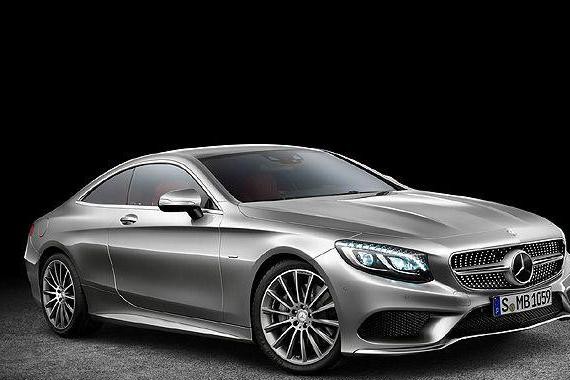 迈巴赫加价抢着买，这辆更豪的新款奔驰折价都难卖