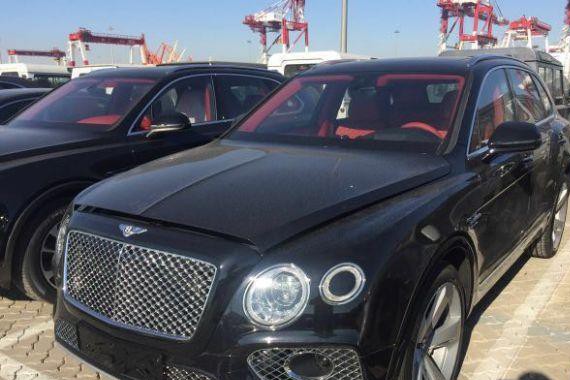 18款宾利添越柴油4.0T动力更强，史上最豪华越野车