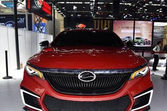 陆风放弃抄袭，造国产轿跑SUV，1.5T6万硬杠哈弗H2