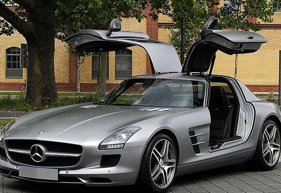 如何在开车门的瞬间让妹子爱上你？