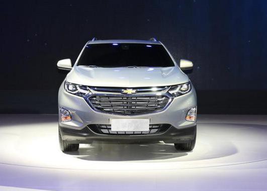 本田CRV再遇新对手，同价格更豪华，高出一半的动力