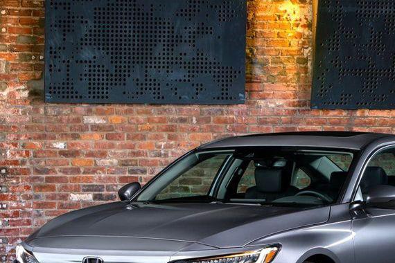 全新雅阁与思域傻傻分不清楚?本田说：这就对了!