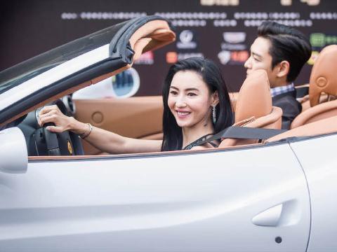 换车如换衣服，影后张柏芝的座驾阵容到底有多奢华