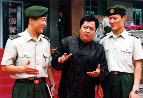 他曾因“嫖娼”事件引轩然大波 后与郭德纲拜师交恶