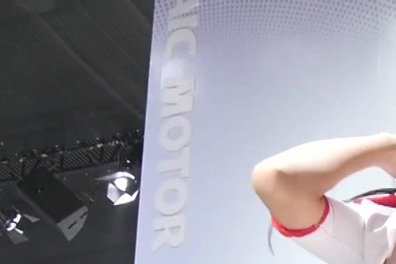 续航460公里的新能源神车，朋友竟只花了7.5万