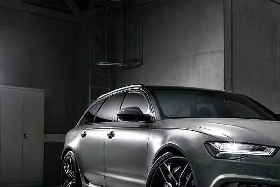 第一人称视角体验奥迪RS6带来的加速快感...