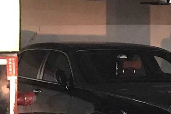 车牌比房子还贵，车主为了这块铁皮，买了两台宾利