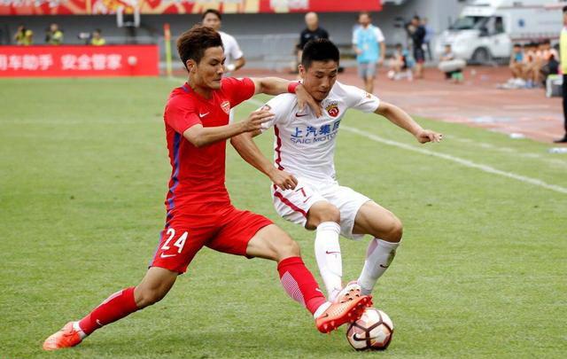 苦追无法超越恒大 三甲权健干掉上港足协杯开