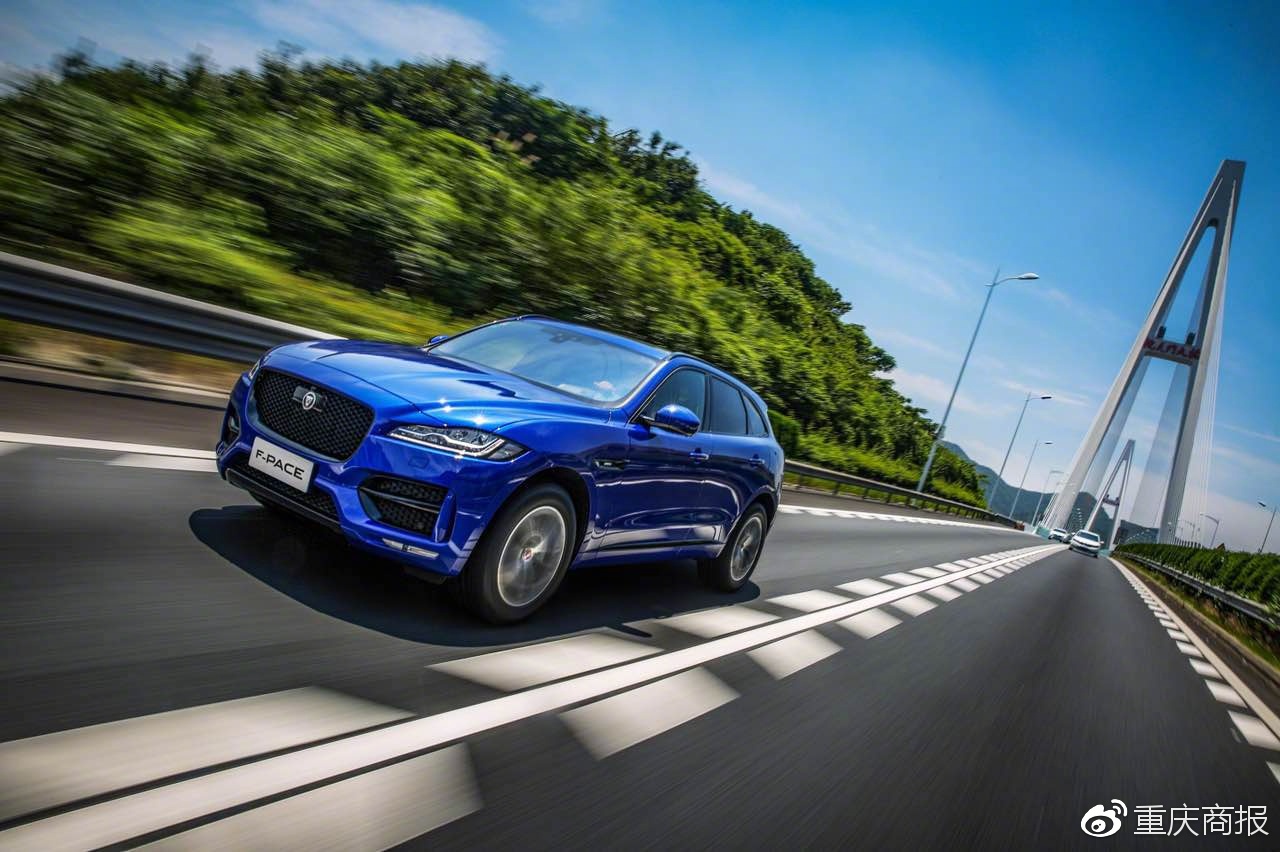 大批黑科技武装F-PACE,捷豹把SUV玩出了超
